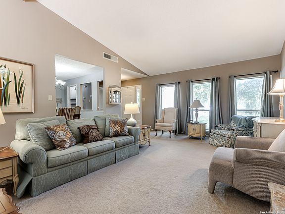 4th image of 2302 Stoney Trail Cir