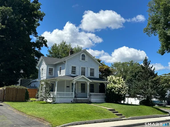 90 Spring Hill Avenue, Norwalk, CT 06850