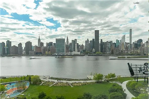 Rented by 212 Consulting Corp | media 17