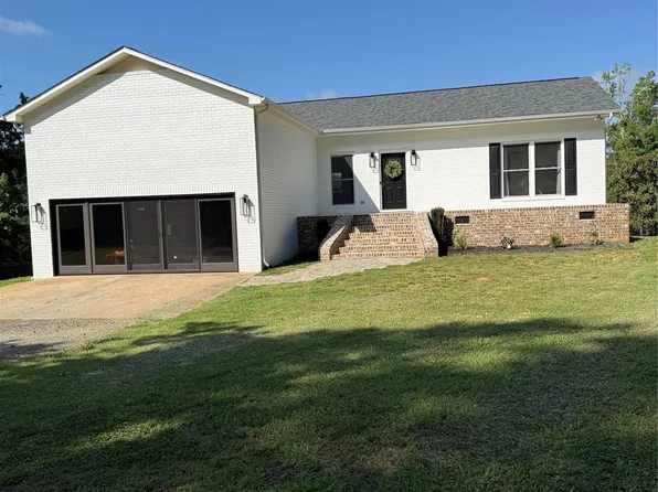 1380 Saddle Dr, York, SC 29745