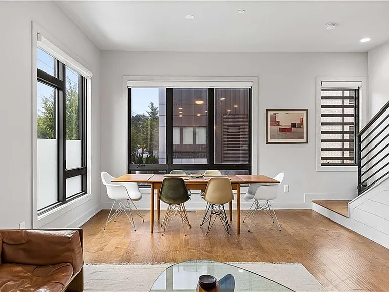 102 City View Ct NE — Photo 7