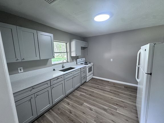 4th image of 6144 Catoma St #2