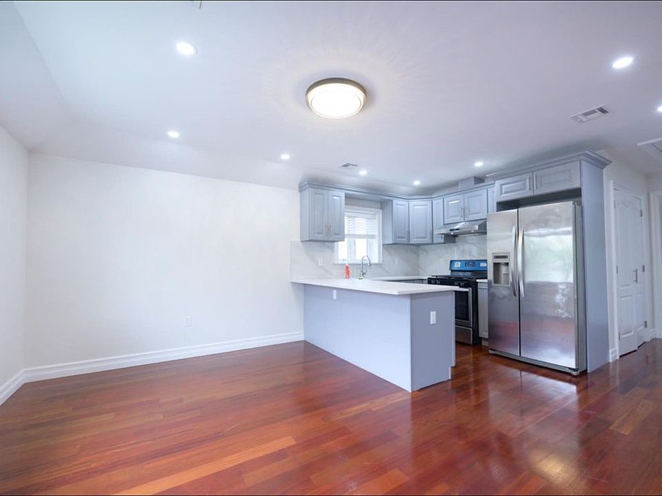 1st image of 4000 Utopia Pkwy Floor 2