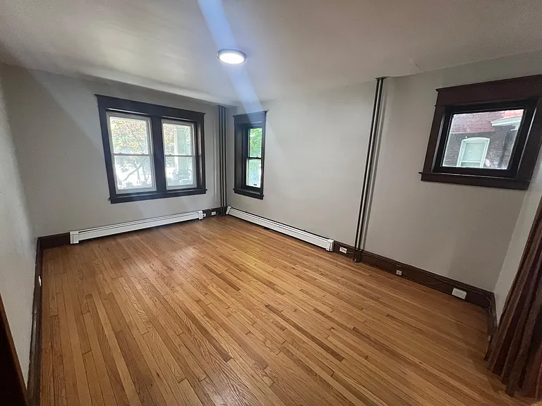 711 Concord Ave #1 — Photo 7