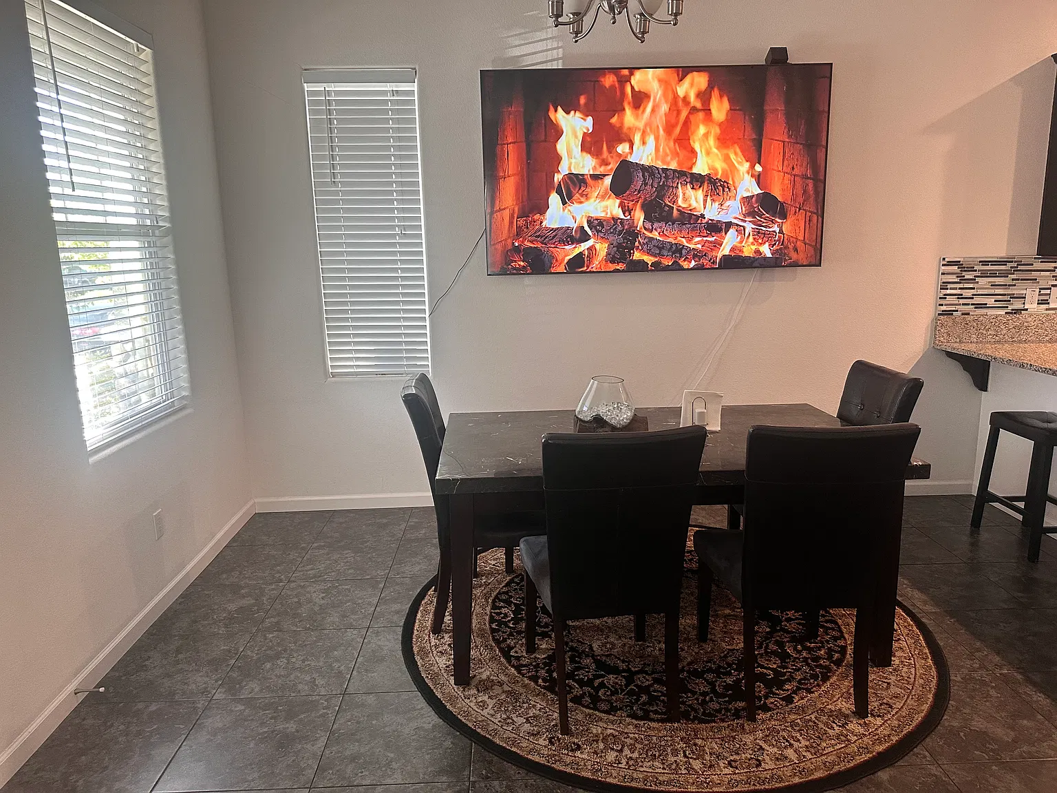 3 bed, 2.5 bath, 1763 sqft, $2,700 — Photo 4