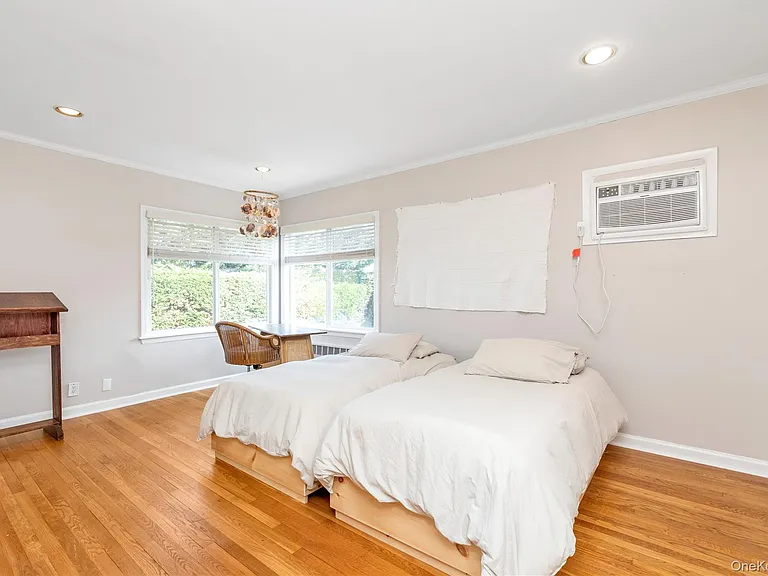 1443 Park St — Photo 12