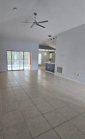 334 Reserve Dr — Photo 23