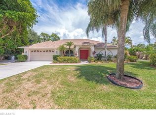 104 Flame Vine Dr, Naples, FL 34110