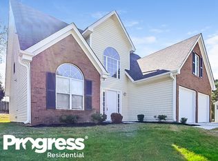 3383 Garden Mill Ln, Ellenwood, GA 30294