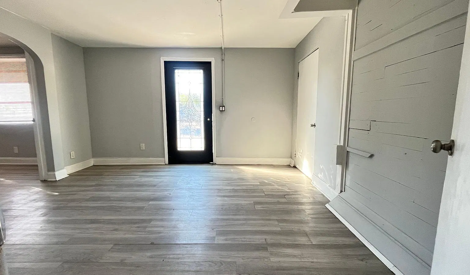 2 bed, 1.5 bath, 1000 sqft, $2,150 — Photo 3