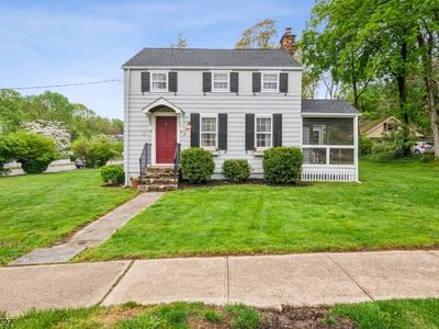 15 Lake Dr, Mendham, NJ, 07945