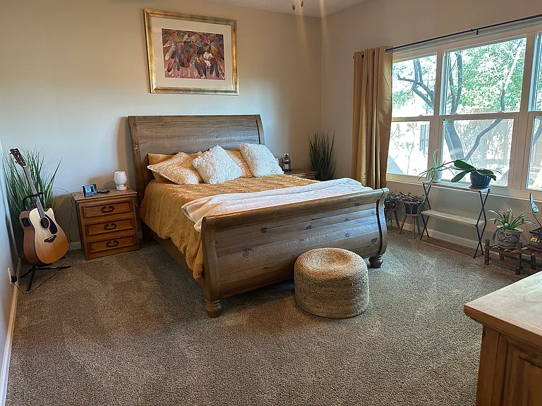 Vista Casitas Dr NW — Photo 3