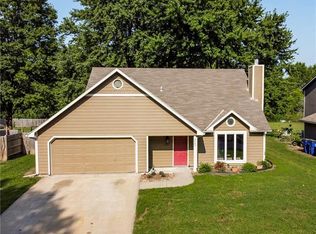 2409 Brush Creek Dr, Lawrence, KS 66047