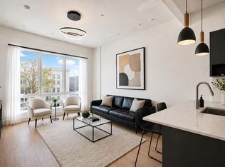 184 Huron St #2A, Brooklyn, NY 11222