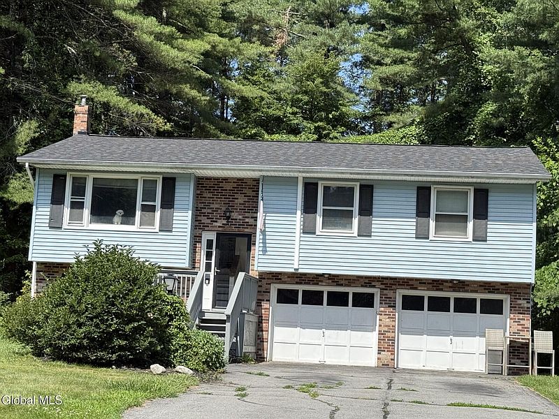 2nd image of 35 San Luis Road