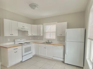 254 Hillside Ave #2, Needham Heights, MA 02494