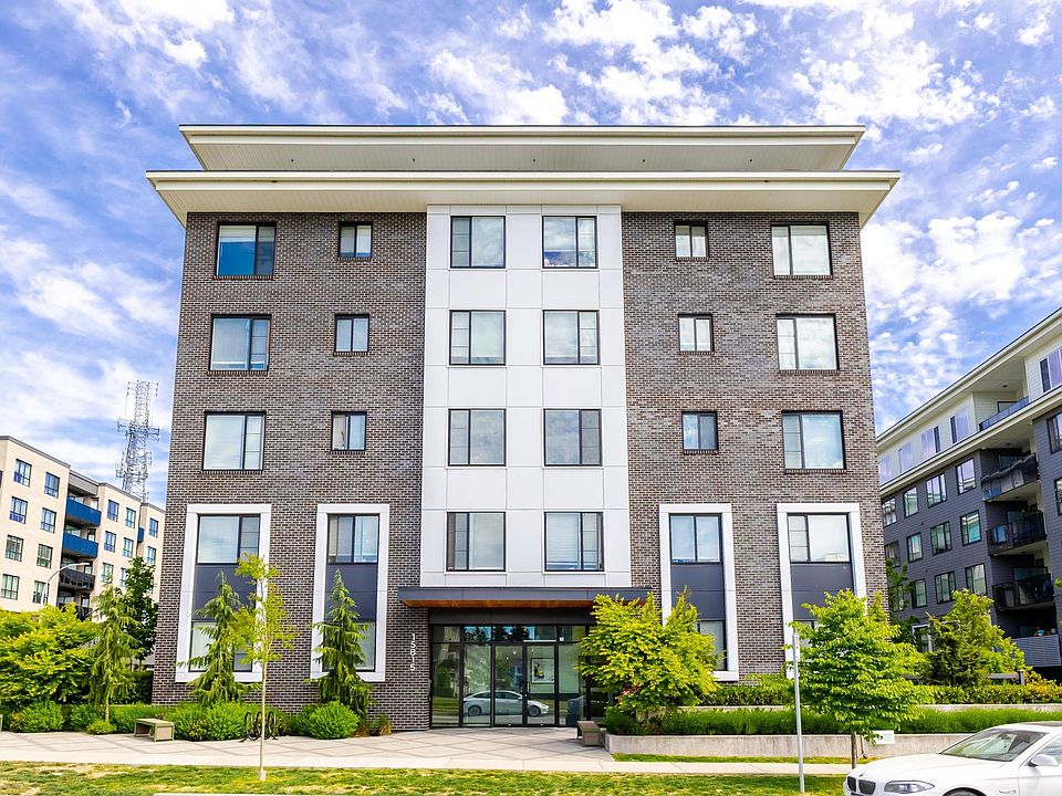 1st image of 15815 85th Ave #206