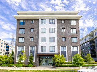 15815 85th Ave #206, Surrey, BC V4N 6X5