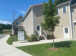 4253 Shelburne Rd #1-5, Shelburne, VT 05482