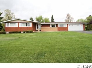 799 E 4th Ave, Stanley, WI 54768