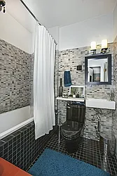 Rented by Barkoff Residential 