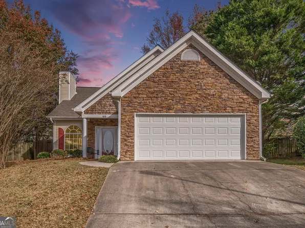 105 Lake Xing, Carrollton, GA 30116