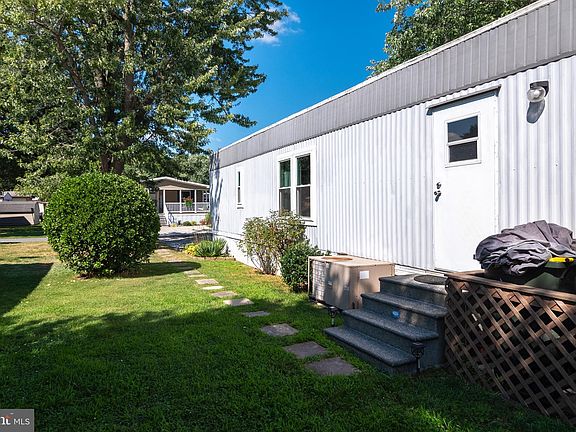 5th image of 33502 Daisy St #19961