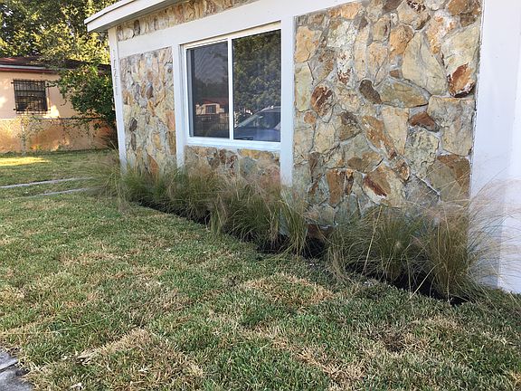 5th image of 17211 NW 24th Ct