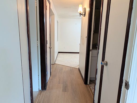 3rd image of 69 Spencer Rd APT 34J