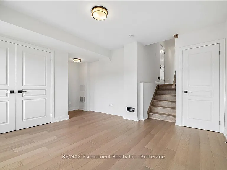 2171 Fiddlers Way #36 — Photo 9