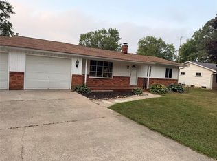 5347 Mapletree Dr, Flint, MI 48532