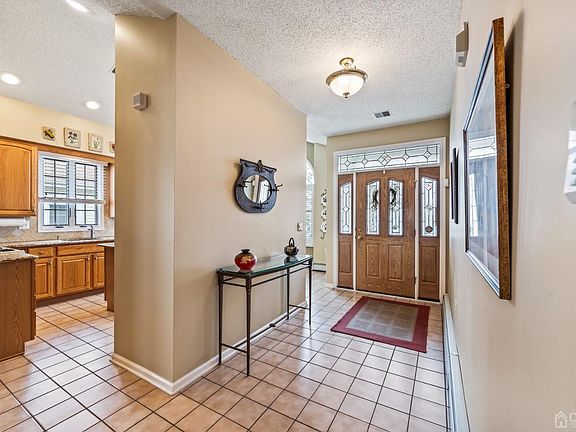 2nd image of 31 Sherwood Dr