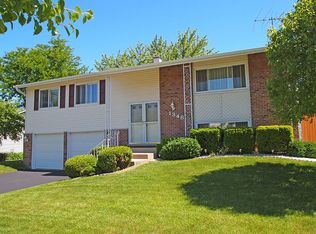1346 Aldrin Trl, Elk Grove Village, IL 60007