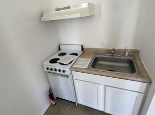 16 E Lake Dr, Inman, SC 29349