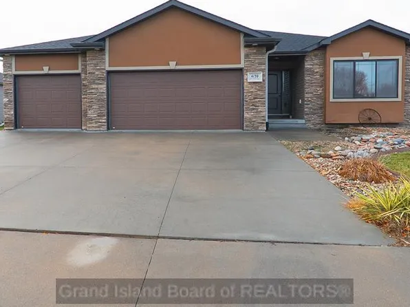 4139 New Mexico Ave, Grand Island, NE 68803