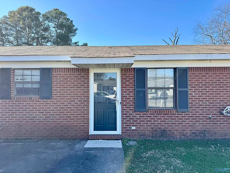 508 E McClellan St #B — Photo 1