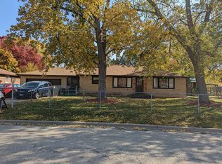 4218 S Baker Ln, Bartonville, IL