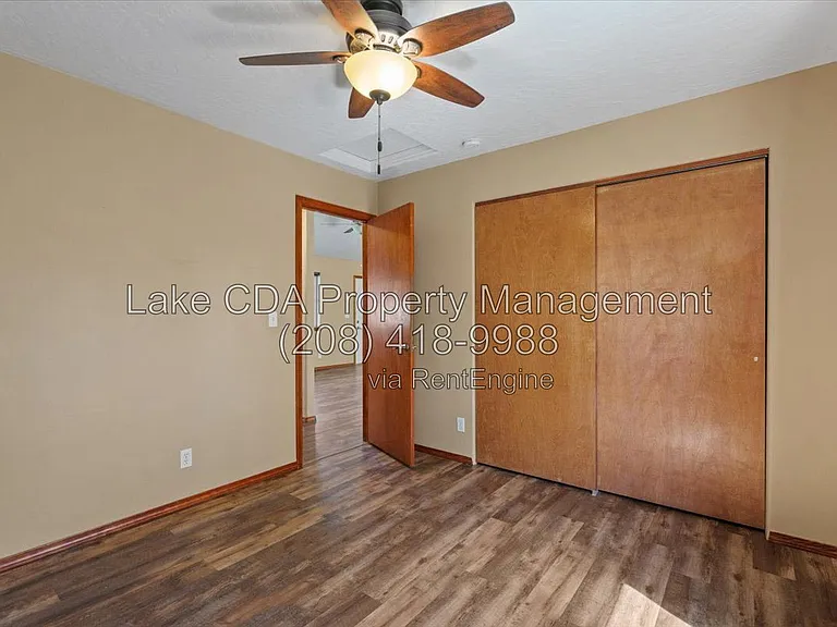 8920 N Torrey Ln — Photo 24