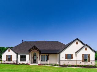 1027 Henry Way, Springtown, TX 76082