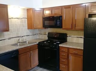 1905 Eastlawn Dr, Midland, MI 48642