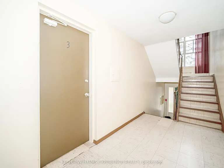 74 Sanford St #3 — Photo 12