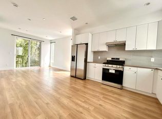 161 1/2 S Hoover St #A, Los Angeles, CA 90004