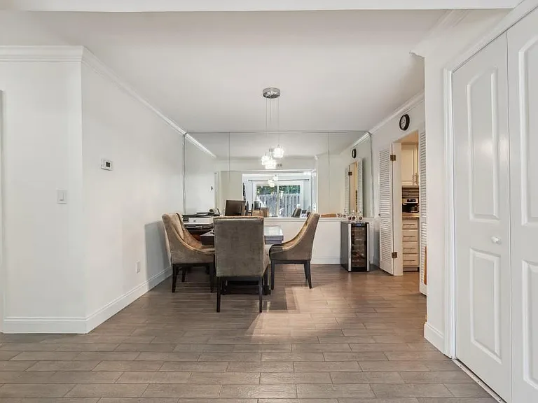 6851 Roswell Rd #F1 — Photo 6