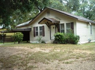 404 Collinston Rd, Bastrop, LA 71220