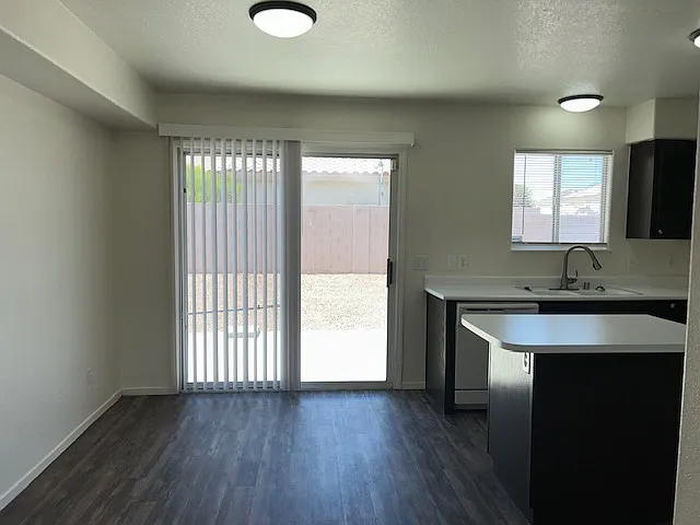 6117 Breeders Cup St — Photo 4