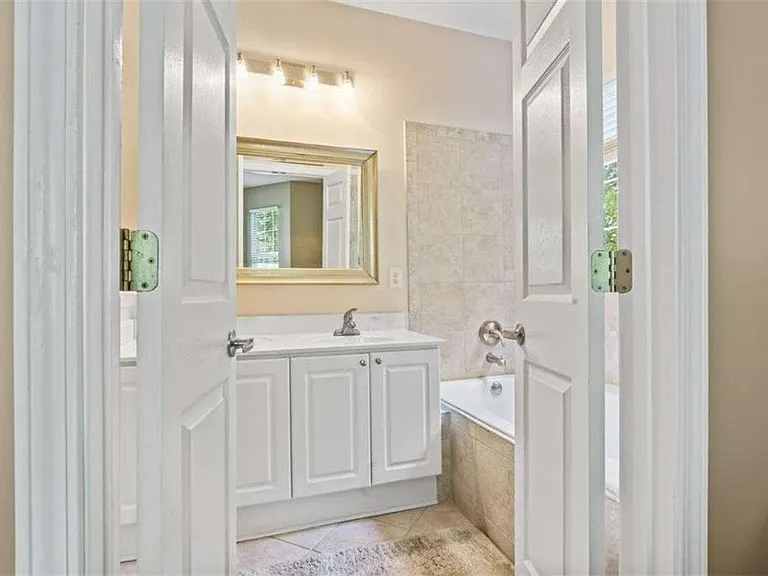 200 Renaissance Pkwy NE #106 — Photo 13