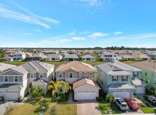 4620 Ambersweet Way, The Acreage, FL 33470