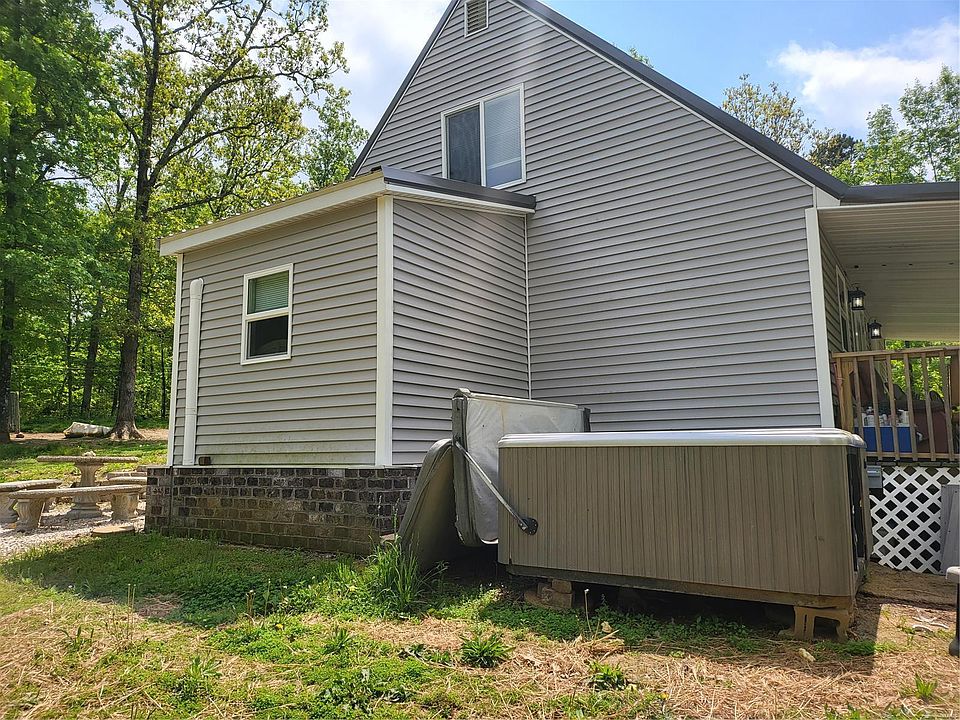 2nd image of 32773 Missouri Dr
