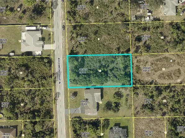 904 Richmond Ave N, Lehigh Acres, FL 33972