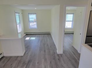 51 Ocean Blvd #4, Hampton, NH 03842
